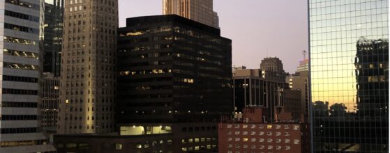 The Oaklands on 9th furnished extended-stay studio hotel, a historic brownstone in downtown Minneapolis at 215 South 9th Street.